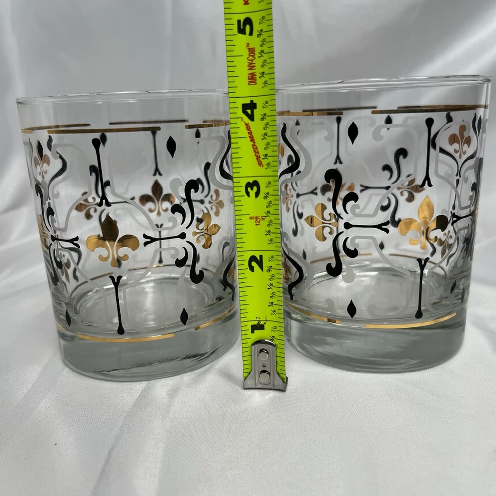 🥃 2 Lowball Rocks Old Fashioned Glasses Black Gold Fleur-de-lis vintage EUC MCM - Picture 3 of 16